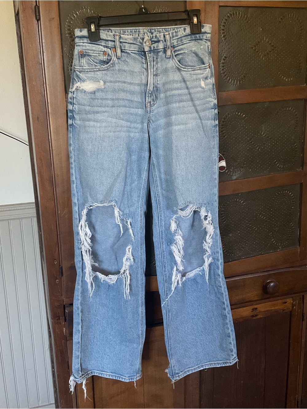 American Eagle Ripped Curvy Super High Rise Baggy Straight Jeans 2